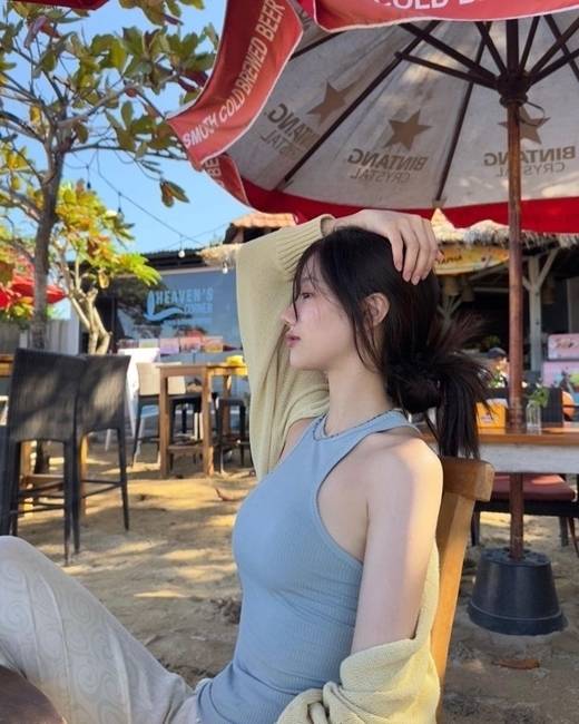 이나은이 공개한 일상 사진 / 걸그룹 에이프릴 출신 이나은