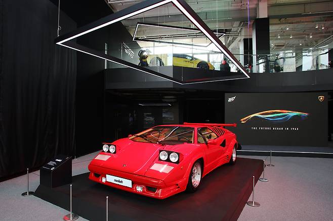 람보르기니 쿤타치