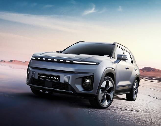 사진 : 쌍용차 토레스 EVX