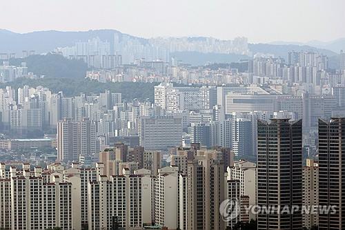 서울 남산에서 바라본 아파트 [김주성 기자 촬영. 연합뉴스 자료사진]