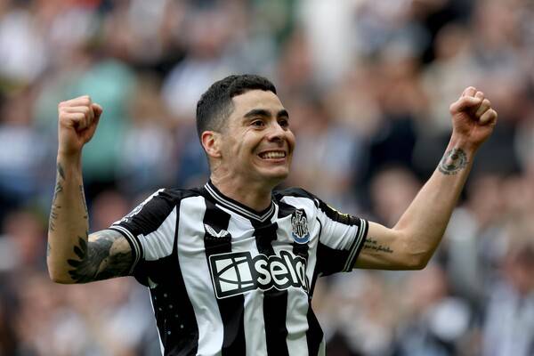 승리를 거둔 뉴캐슬 유나이티드