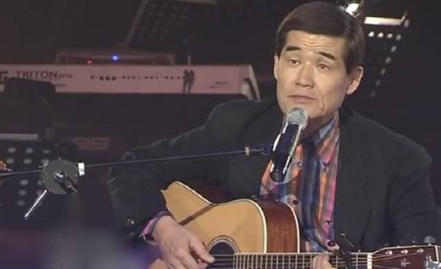 세월과 자연이 모두 바뀌고 변해도 내마음은 과연 사랑만으로 영원할까. 서유석이 77년 발표한 '가는 세월'은 당시 MBC '인기가요'에서 장장 14주 동안 1위를 지켰다. 이후 국민 애창곡으로 떠올랐다. /온라인커뮤니티