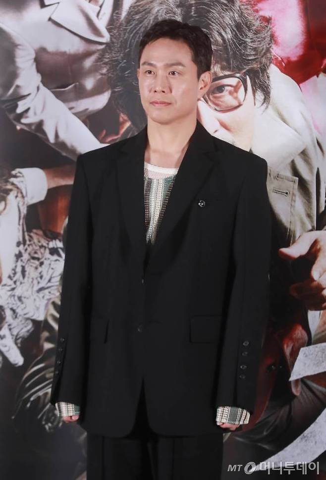 배우 오정세가 14일 오후 서울 강남구 메가박스 코엑스에서 진행된 영화 '거미집'(감독 김지운) 언론시사회에 참석해 질문에 답하고 있다. 1970년대, 다 찍은 영화 '거미집'의 결말만 바꾸면 걸작이 될 거라 믿는 김감독(송강호)이 검열, 바뀐 내용을 이해하지 못하는 배우와 제작자 등 미치기 일보 직전의 현장에서 촬영을 밀어붙이는 이야기를 유쾌하게 그린 영화 '거미집'은 27일 개봉한다. /2023.09.14 /사진=이동훈