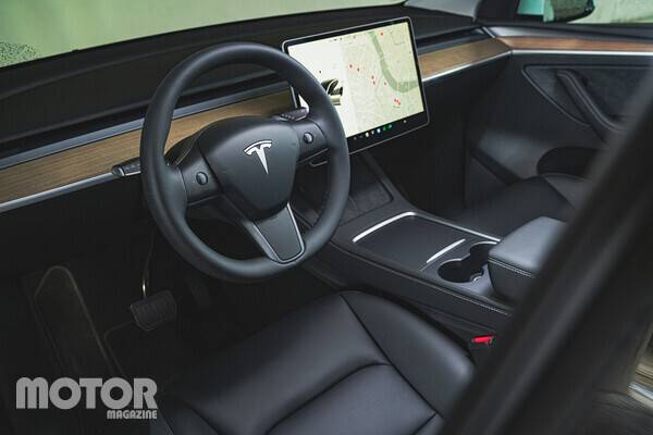테슬라 모델 Y RWD 사진 모터매거진 최재혁 기자