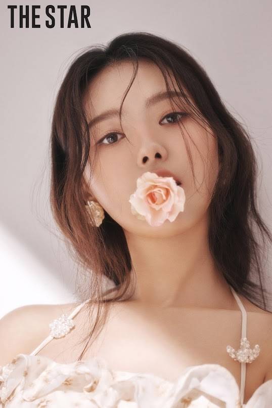 배우 임나영의 더스타 11월호 화보. 더스타 제공.