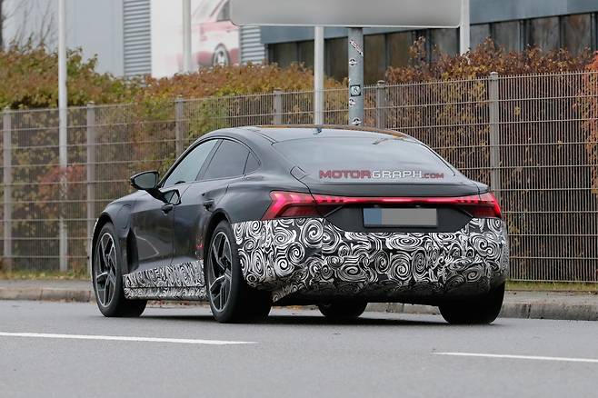 아우디 e-트론 GT 페이스리프트 (출처 : Stefan Baldauf)