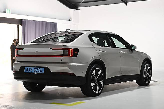 폴스타 2 롱 레인지 싱글 모터. 김학수 기자