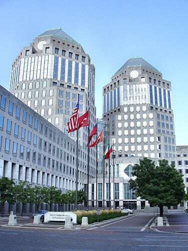 미국 오하이오주 신시내티에 있는 프록터앤갬블(P&G) 본사 모습. P&G는 1837년 창립된 다국적 소비재 기업으로 'CEO 사관학교'로 불린다./위키피디아