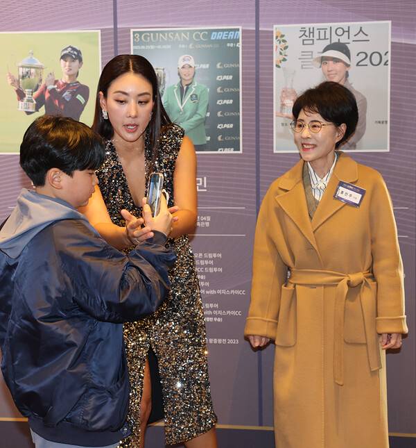 한국여자프로골프(KLPGA) 투어 '2023 KLPGA 대상 시상식'에 참석한 홍진주 프로의 모습이다. 사진제공=KLPGA