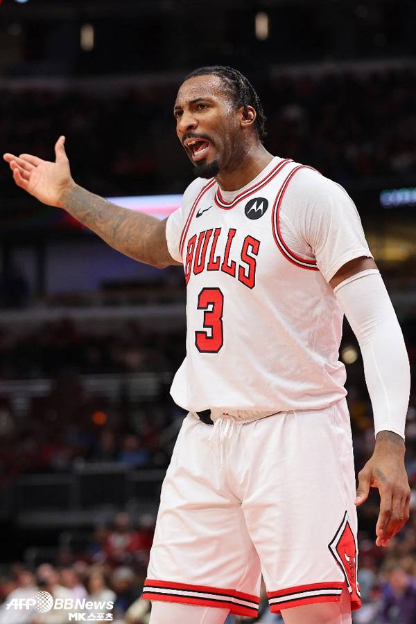 드러먼드는 30점차로 뒤진 상황에서 고의로 파울을 당해야했다. 사진=ⓒAFPBBNews = News1