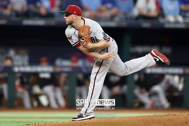 ▲ 켈리는 올해 정규시즌부터 포스트시즌까지 맹활약을 이어 갔다