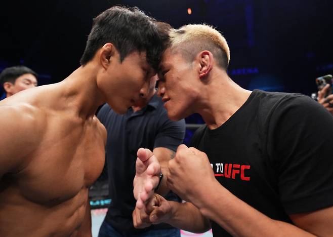 이정영이 Road to UFC 시즌1 결승에서 이자와 페이스 오프 하는 모습. 사진제공=UFC