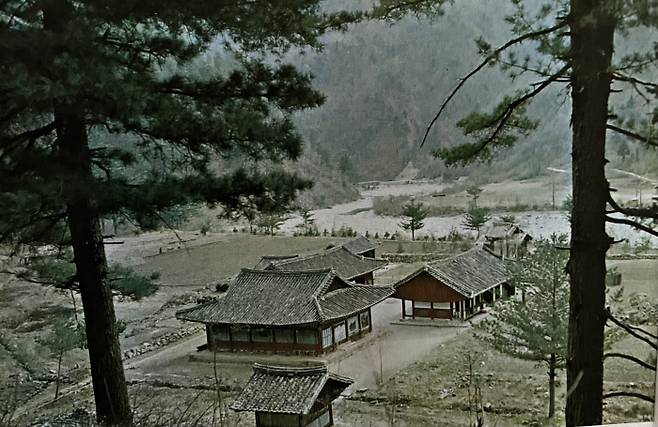 백담사 1971년. 셀수스 협동조합 제공