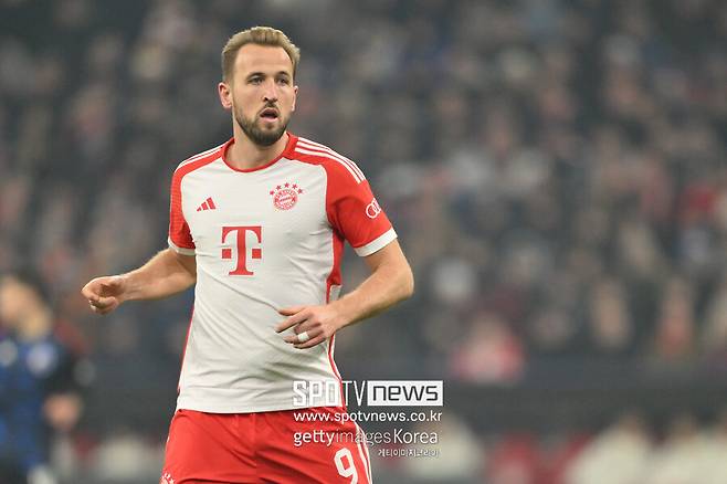 ▲ 해리 케인이 독일 매체와 인터뷰에서 "난 독일에서 정말 행복하다. 커리어 첫 겨울 휴식이 기대된다. 이보다 행복할 수 없다. 잉글랜드에 있는 친구들에게 따뜻한 해변에서 휴가를 보내는 사진을 보내줄 것"이라고 말했다