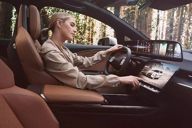 2023년, 대부분의 자동차들은 뛰어난 안전성을 자랑한다. 사진: 루시드