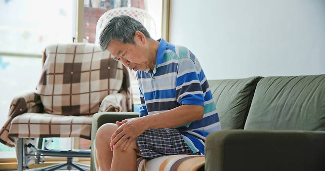 ‘운동기능저하증’이 있으면 움직임에 필요한 뼈·근육이나 신경이 약해져 운동이 어려워진다./사진= 클립아트코리아
