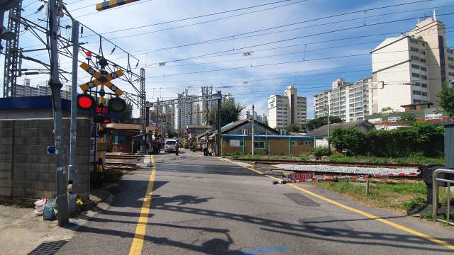 ▲용산 백빈 건널목 ⓒ박흥수