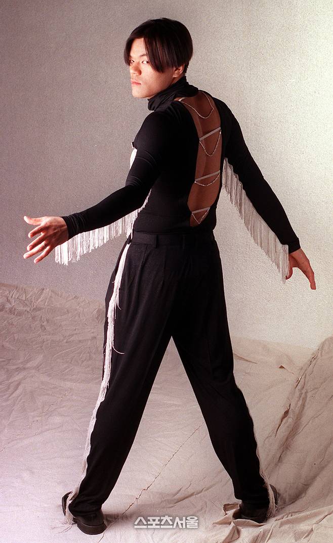 뒷모습이 포인트! 스포츠서울DB