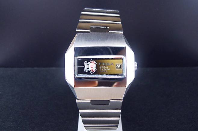 프랑스 시계브랜드 ‘페바(FEBA)’의 점핑 아워