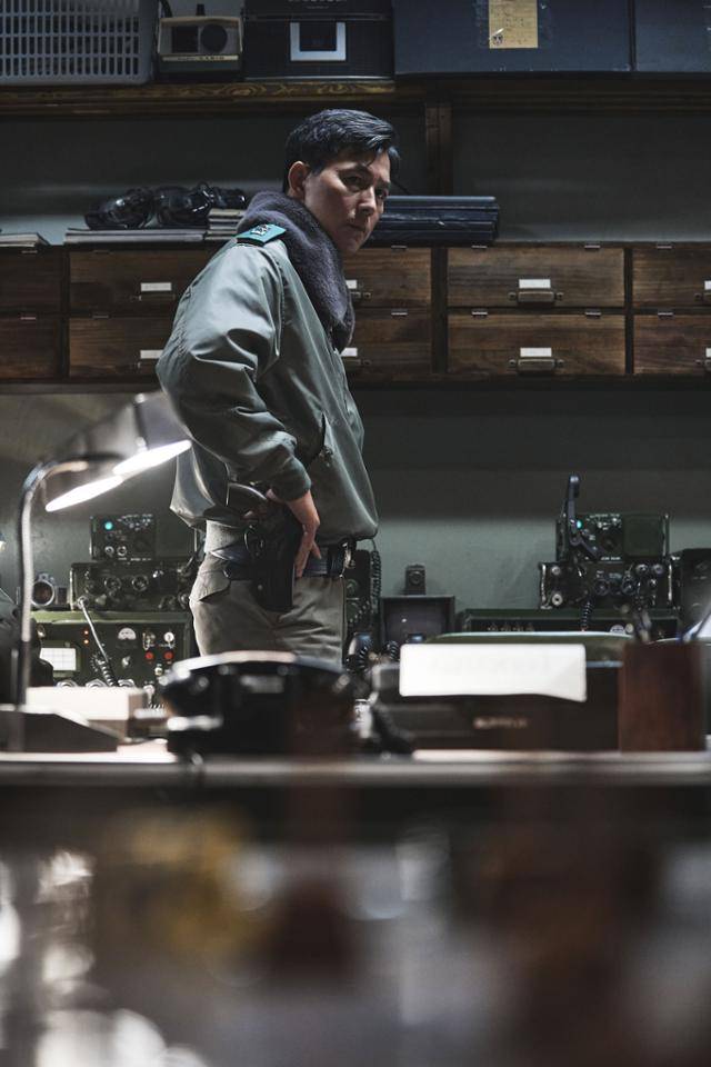 영화 '서울의 봄' 속 이태신(정우성). 플러스엠엔터테인먼트 제공