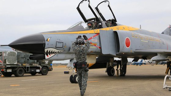 일본 항공자위대의 F-4EJ 카이. 일본 항공자위대