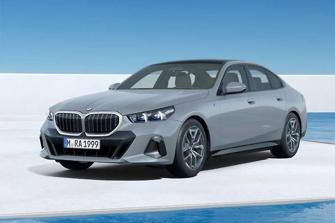 BMW 520i M 스포츠