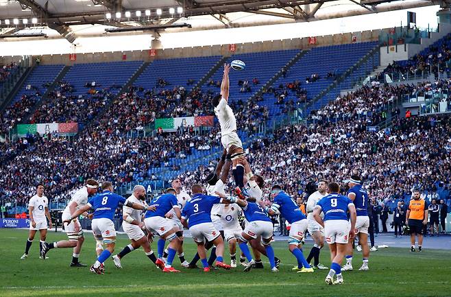 3일 잉글랜드와 이탈리아의 경기 모습. /로이터 연합뉴스
