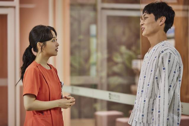 넷플릭스 '정신병동에도 아침이 와요' 스틸 /사진=넷플릭스