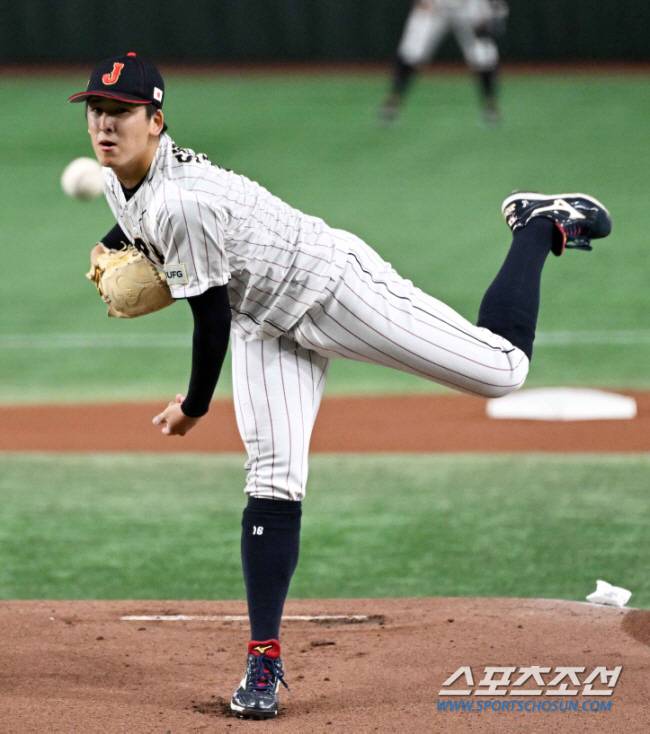 17일 일본 도쿄돔에서 열린 2023 아시아 프로야구 챔피언십(APBC) 한국과 일본의 경기. 일본 스미다 치히로가 역투하고 있다. 도쿄(일본)=박재만 기자pjm@sportschosun.com/2023.11.17/