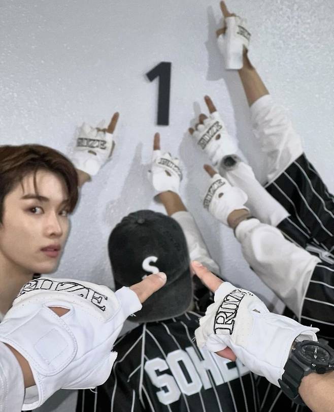 라이즈 인스타그램(@riize_official)