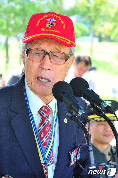 해병대 1기 이봉식 옹.2015.9.3/뉴스1 ⓒ News1 최창호 기자