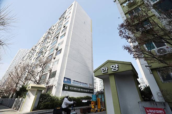 서울 여의도 한양아파트. 뉴시스