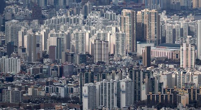 지난달 23일 서울 도심 아파트 단지의 모습. 뉴시스 제공