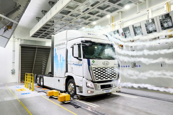 Hyundai Motor's hydrogen-powered Xcient Fuel Cell truck in a test room at the company's Namyang R&D Center in Hwaseong, Gyeonggi. [HYUNDAI MOTOR]