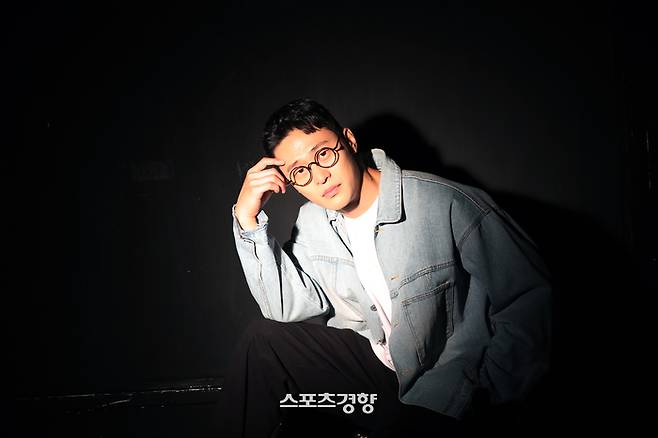 JTBC 드라마 ‘닥터 슬럼프’ 출연 배우 오동민이 ‘스포츠경향’과 인터뷰에 앞서 포즈를 취하고 있다. 사진 정지윤 선임기자