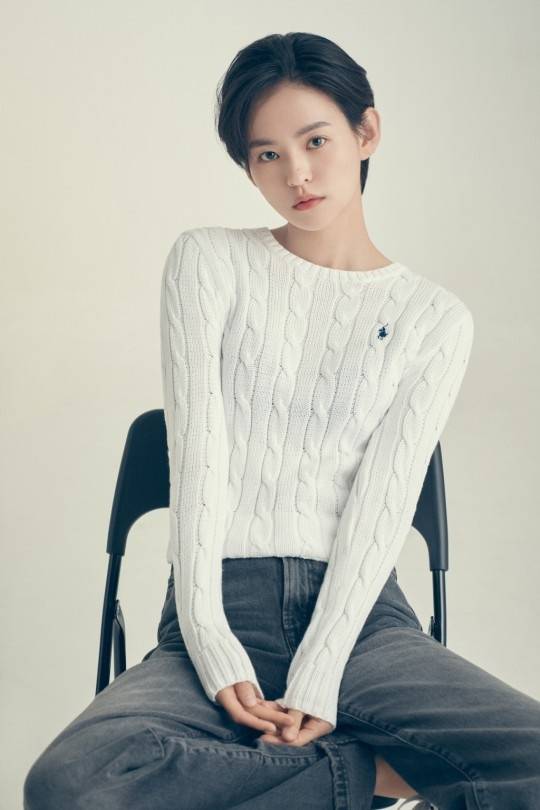 주연의 책임감을 고백한 김윤혜. 사진 I 제이와이드컴퍼니