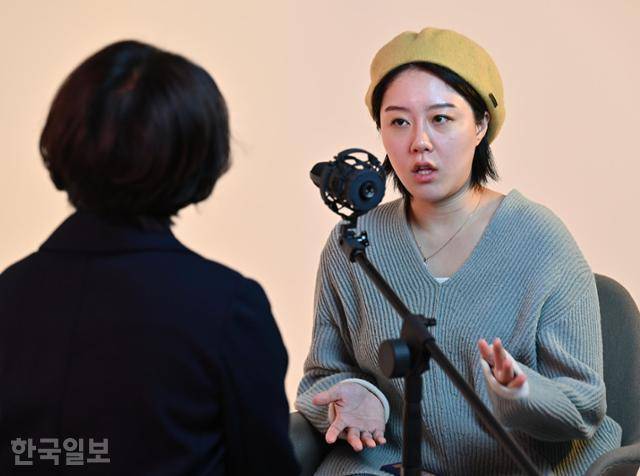 “지금의 나를 더 좋아하기로 했다”는 민지씨. 이런 생각에 이르기까지 그는 자신과 수없는 전투를 치렀을 테다. 최주연 기자