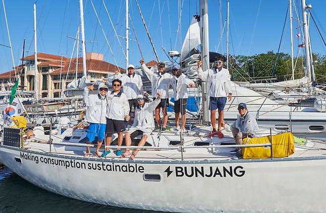 번개장터X송호준 요트 프로젝트.ⓒ번개장터