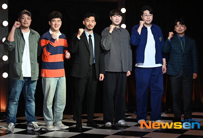 왼쪽부터 정영준, 이제규, 손동훈, 이재율, 이용주, 곽범