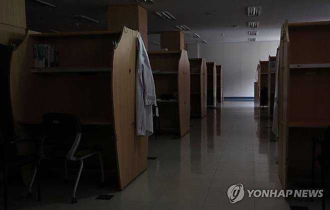지난 15일 서울 소재 한 대학교 의과대학 열람실이 텅 비어 있다. [연합뉴스 자료사진. 재판매 및 DB 금지]