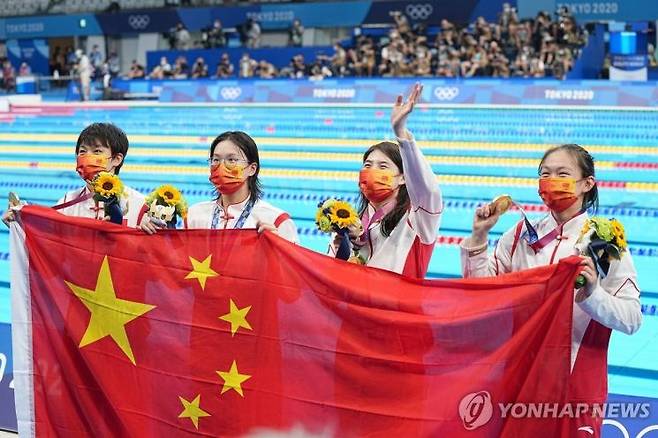 도쿄 올림픽 여자 계영 800ｍ에서 1위에 오른 중국 대표팀 [사진=연합뉴스]