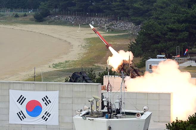 한국 공군 패트리엇 지대공미사일이 가상 표적을 향해 발사되고 있다. 세계일보 자료사진