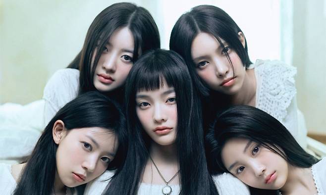 여성 5인조 아이돌 그룹 아일릿. 빌리프랩 제공