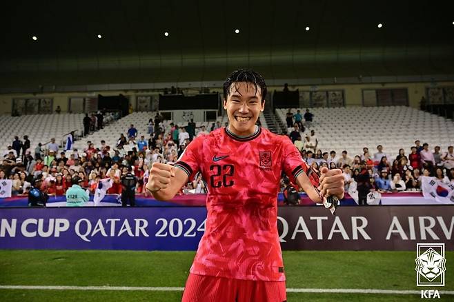 22일 카타르 도하 자심 빈 하마드 스타디움 열린 2024 AFC U-23 아시안컵 조별리그 B조 3차전 한국과 일본의 경기. 1-0으로 승리한 한국의 이태석이 기뻐하고 있다. 2024.4.23 /대한축구협회 제공