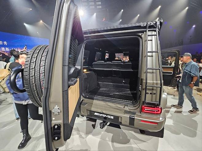 디 올 뉴 메르세데스-벤츠 G 580 위드 EQ 테크놀로지 트렁크. ⓒ데일리안 정진주 기자