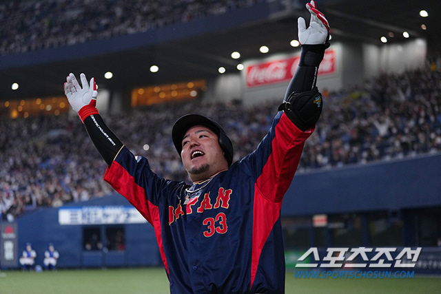 WBC 일본대표로 한신전에 출전해 홈런을 때린 야마카와. 사진캡처=일본야구대표팀 홈페이지