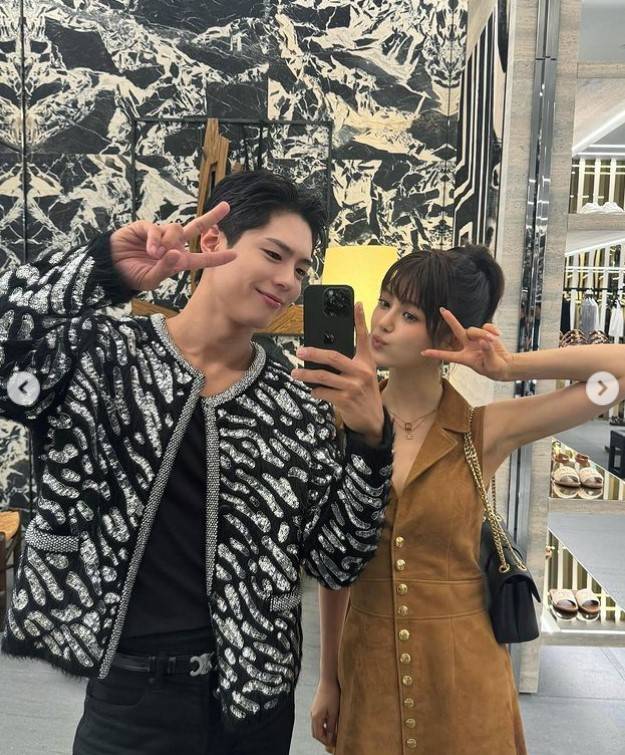 사진=왼쪽부터 배우 박보검, 뉴진스 다니엘/박보검 소셜미디어 캡처