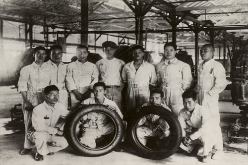 초창기 브리지스톤 타이어 공장