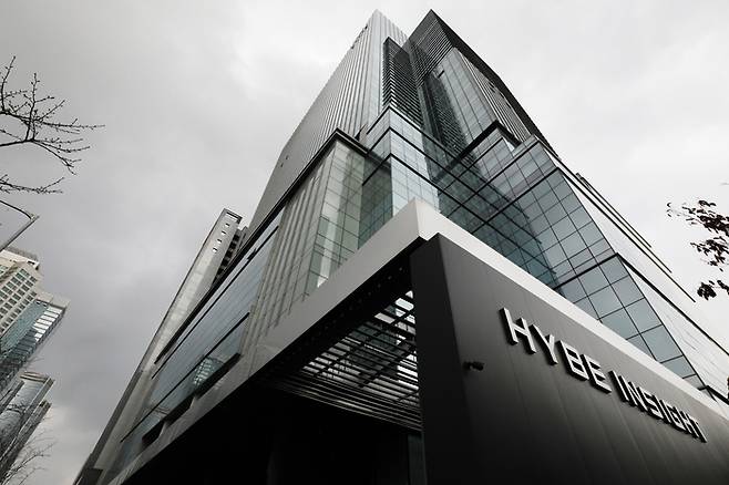 그룹 방탄소년단(BTS)의 소속사 하이브 본사 모습. 성동훈 기자