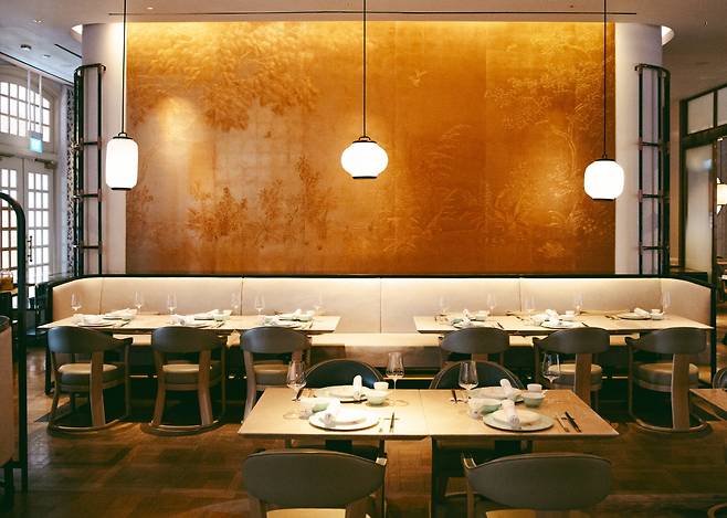 제레미 렁 셰프의 모던 차이니즈 레스토랑